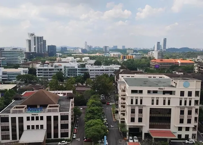 Cq1305-Selfcheckin-Netflix-Wifi-Parking-Cyberjaya, Cybersquare Soho,2012