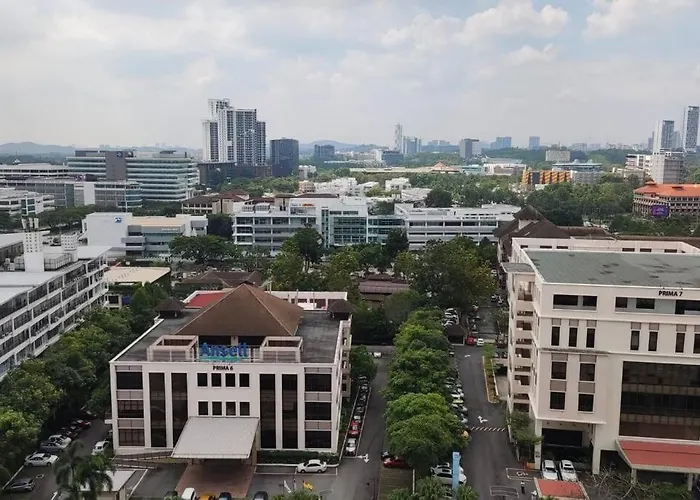 Cq1305-Selfcheckin-Netflix-Wifi-Parking-Cyberjaya, Cybersquare Soho,2012