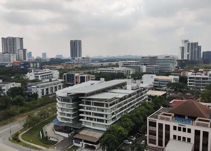 Cq1305-Selfcheckin-Netflix-Wifi-Parking-Cyberjaya, Cybersquare Soho,2012