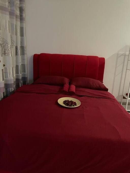 Cq1305-selfcheckin-netflix-wifi-parking-cyberjaya, Cybersquare Soho,2012 Apartment *