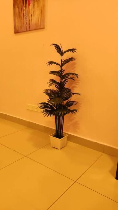 Apartment Cq1305-selfcheckin-netflix-wifi-parking-cyberjaya, Cybersquare Soho,2012 Cyberjaya
